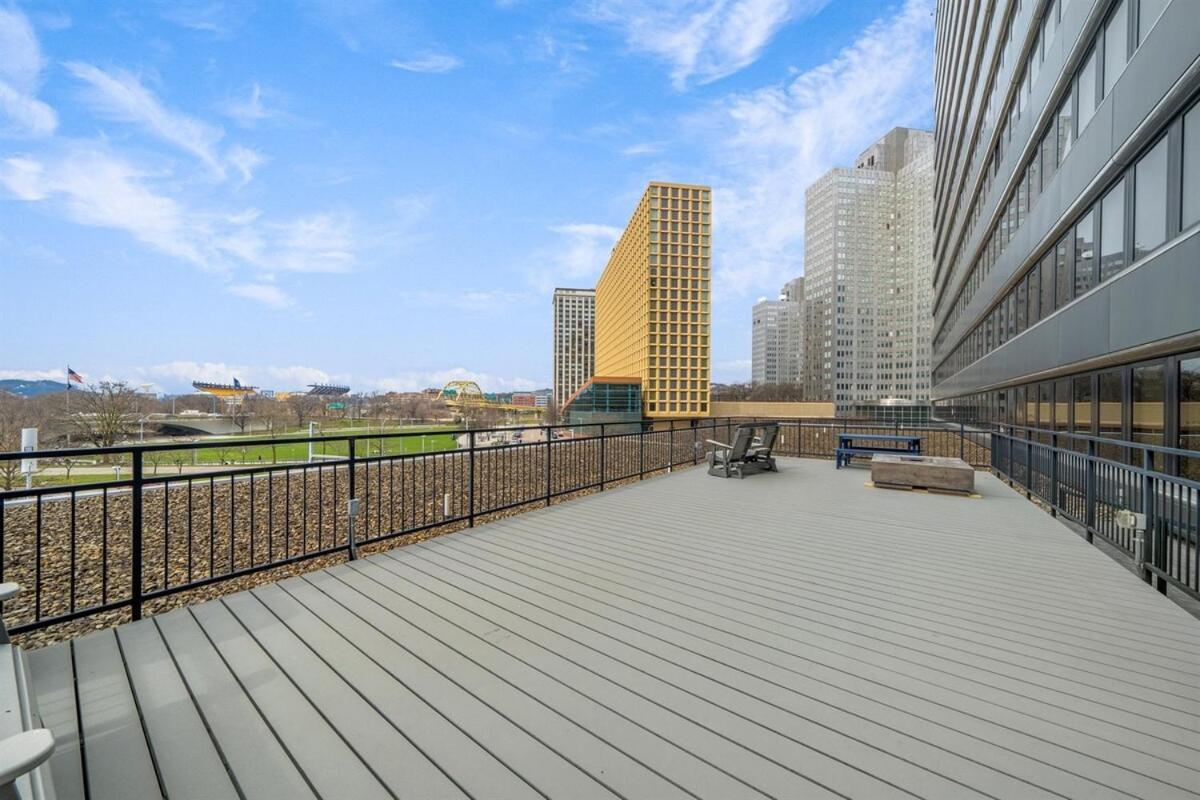 Modern Chic Heart Of Pittsburgh 24-7 Parking Gym Lounge Appartement Buitenkant foto