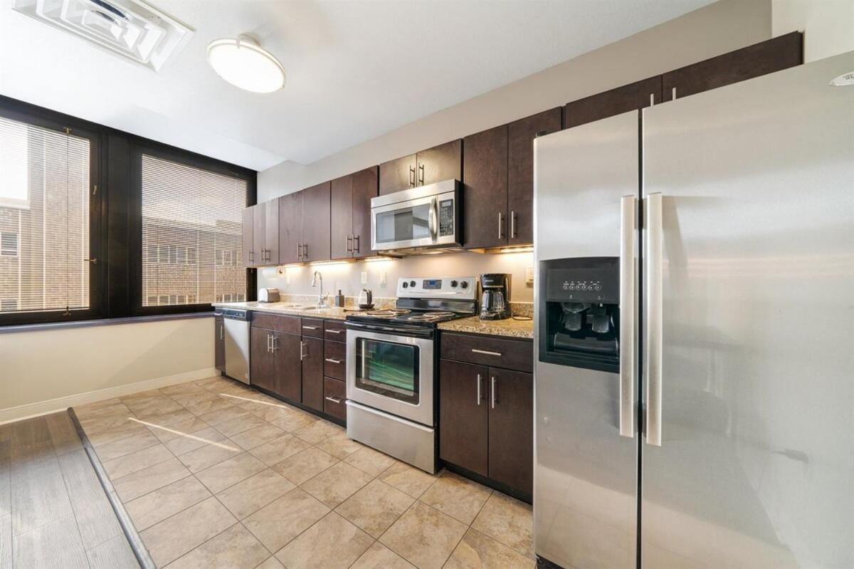 Modern Chic Heart Of Pittsburgh 24-7 Parking Gym Lounge Appartement Buitenkant foto