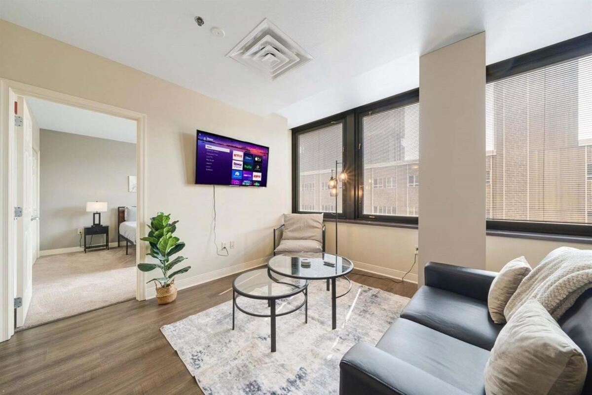 Modern Chic Heart Of Pittsburgh 24-7 Parking Gym Lounge Appartement Buitenkant foto