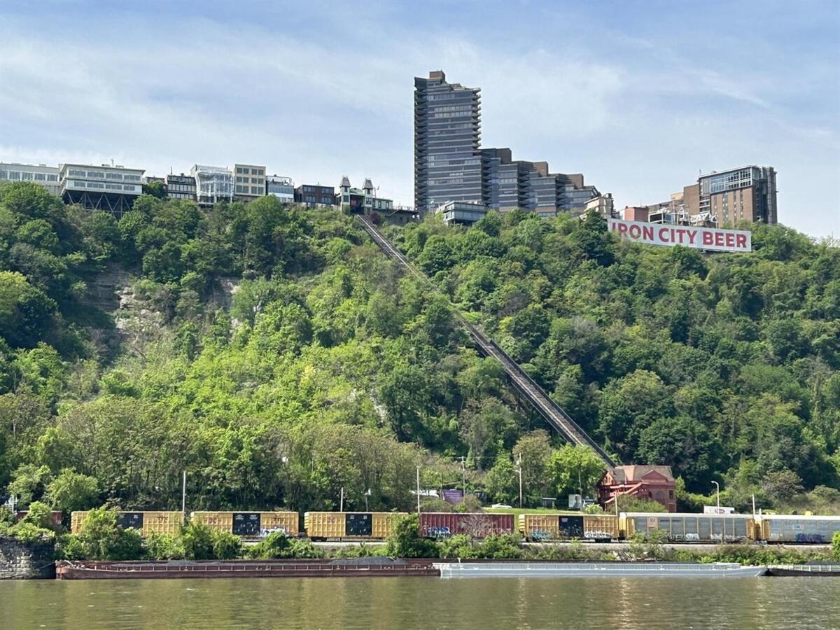 Modern Chic Heart Of Pittsburgh 24-7 Parking Gym Lounge Appartement Buitenkant foto